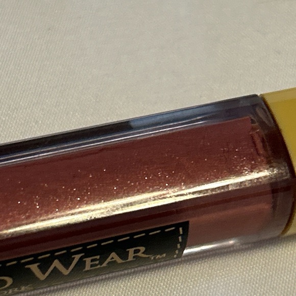 READY TO WEAR LUREX LIPS LIPGLOSS COLOR #14 Passionate Plum FULL SIZE NEW - Picture 4 of 8